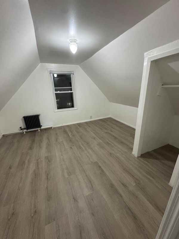 9311 Foster Ave - Photo 6 of 7