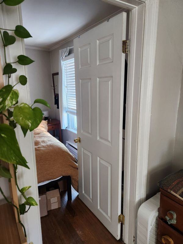 38 Davis St - Photo 7 of 10