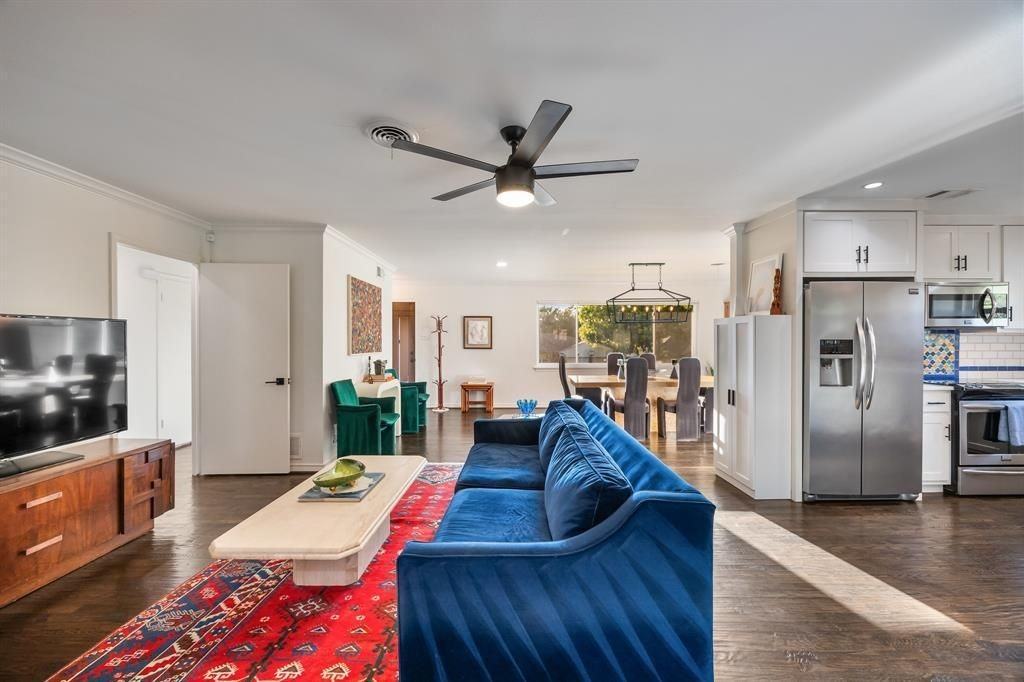 11718 Rogue Way - Photo 2 of 21