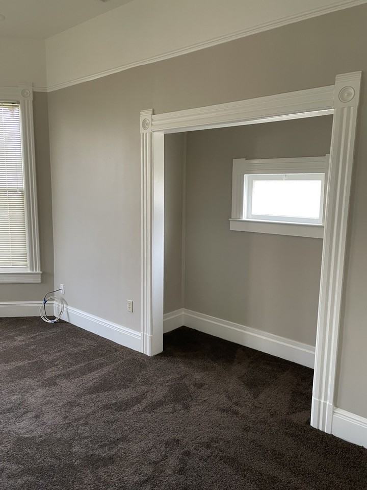 1904 F St #AB - Photo 4 of 18