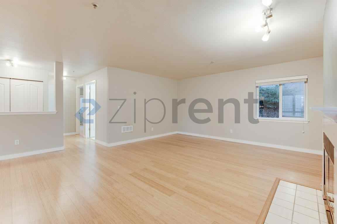 2419 8th Ave N #202 - Photo 7 of 23