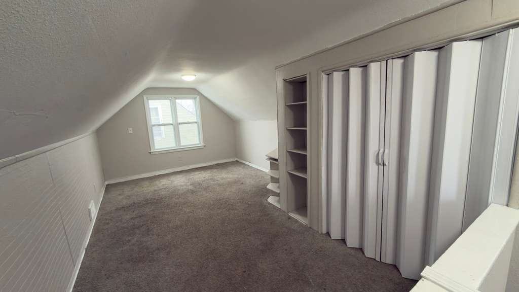 19210 Revere St - Photo 7 of 12