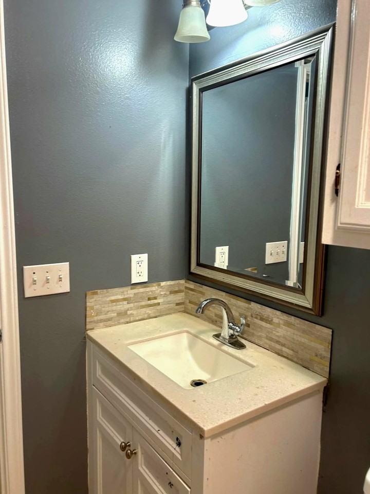 2509 Toledo Ave #1 - Photo 4 of 9