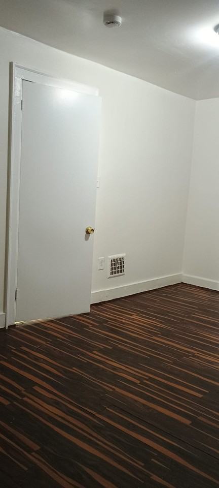 20290 Annott St - Photo 7 of 7