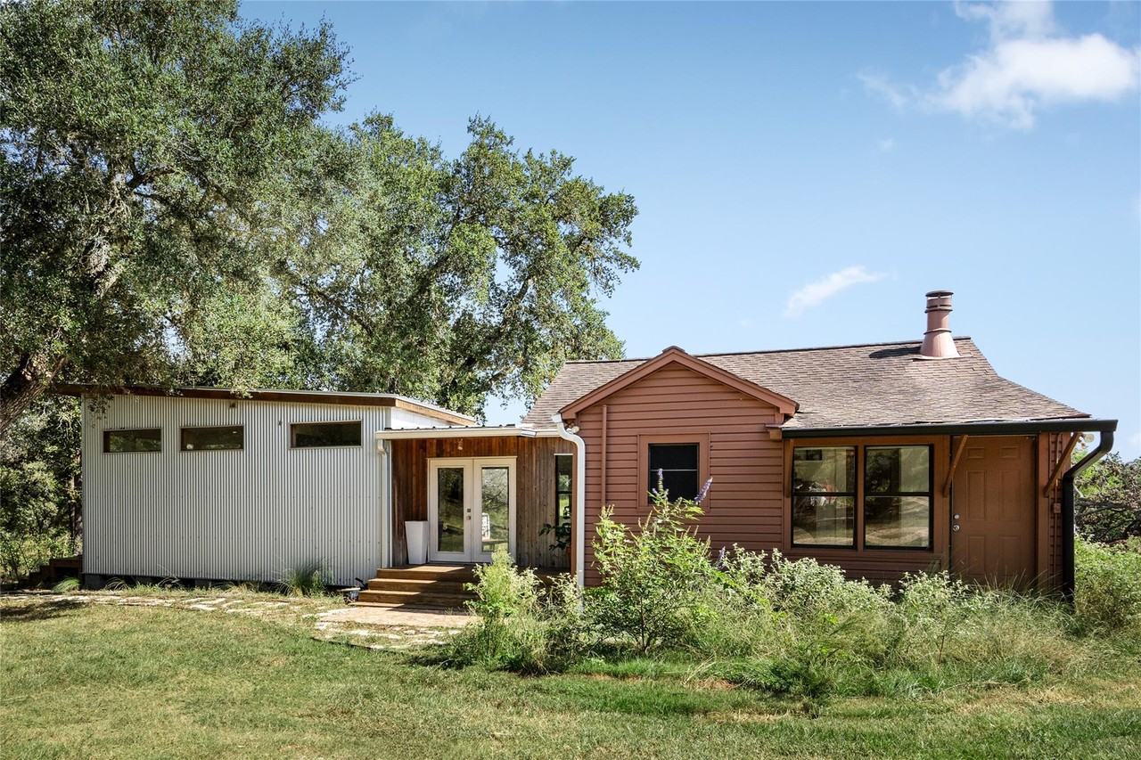 11773 Newberg Rd - Photo 2 of 40