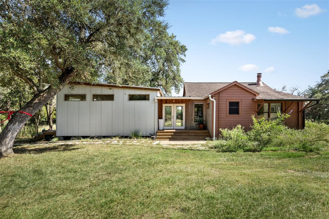 11773 Newberg Rd - Photo 3 of 40