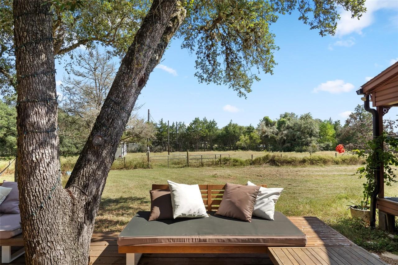 11773 Newberg Rd - Photo 7 of 40