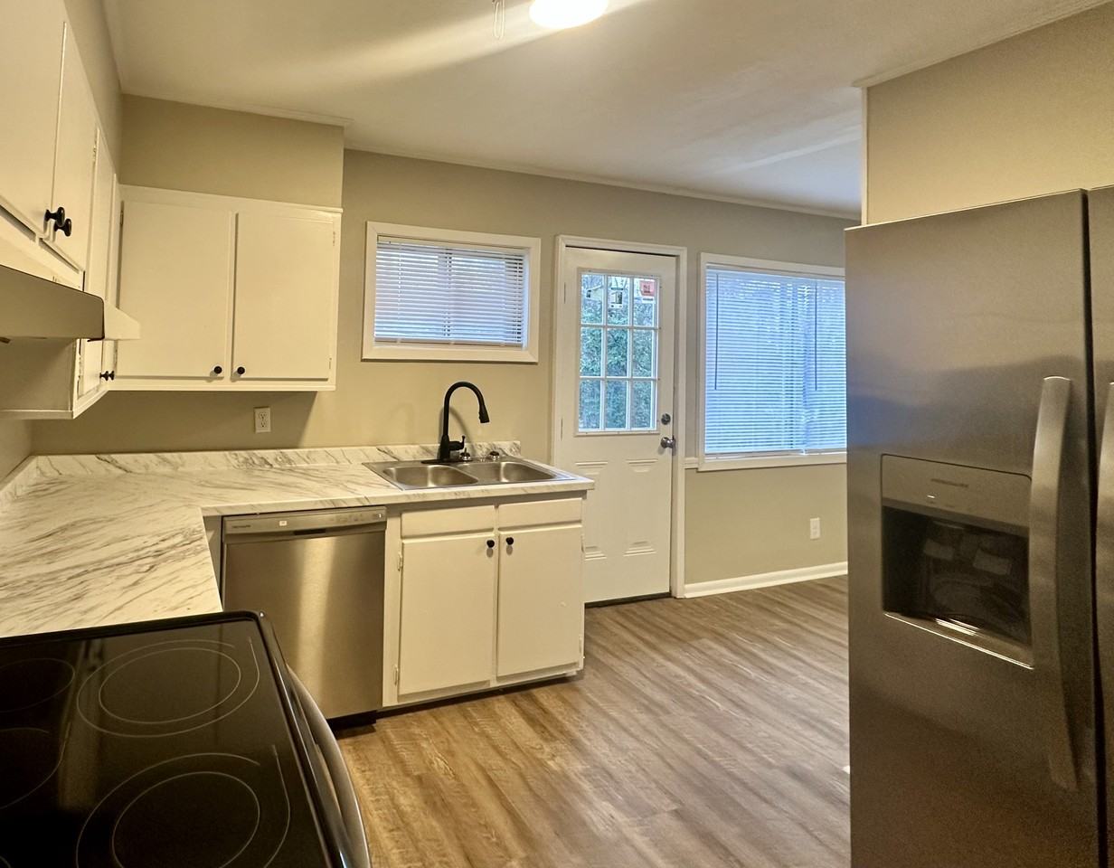 503 16th Ave N - Photo 6 of 12