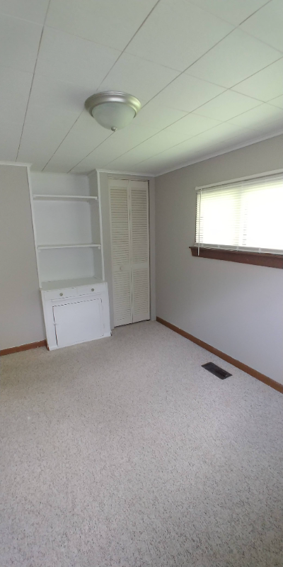 136 E Wadsworth Cir - Photo 6 of 6