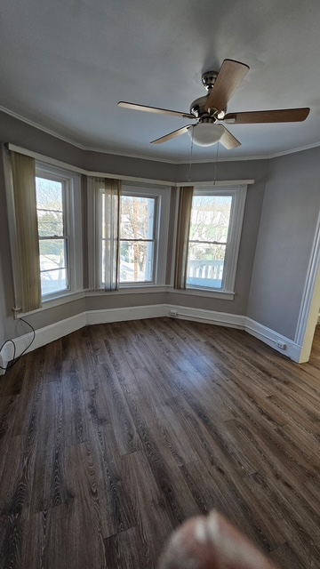 44 Lincoln Ave #2ndFL - Photo 3 of 6