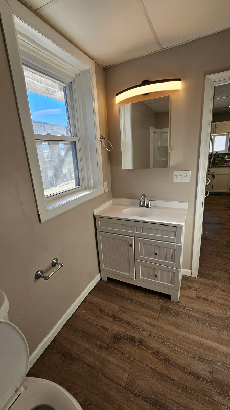 44 Lincoln Ave #2ndFL - Photo 4 of 6