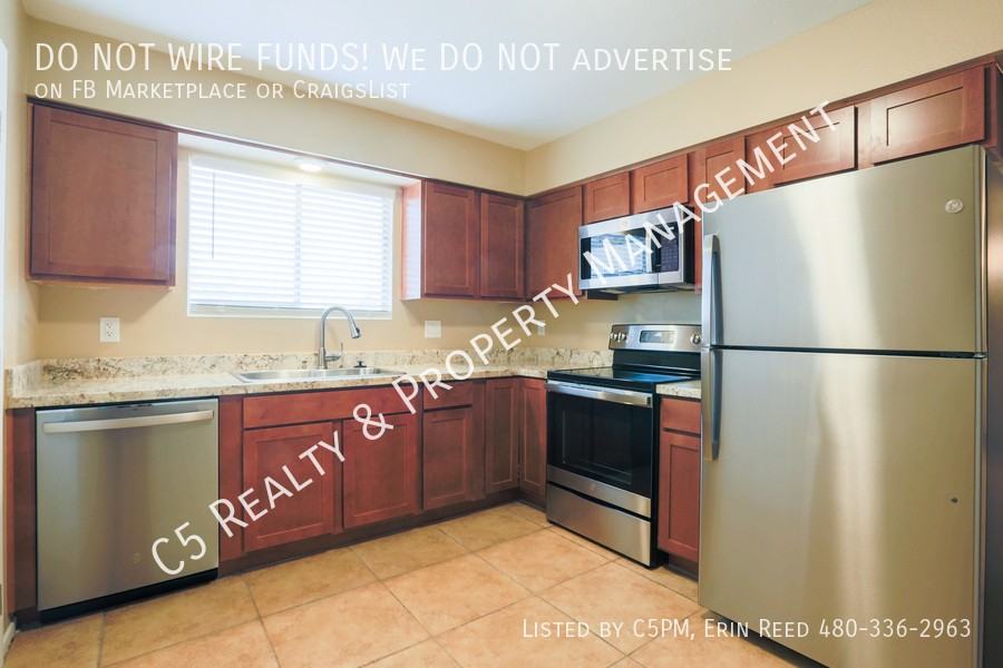 4722 E Apollo Rd - Photo 6 of 20