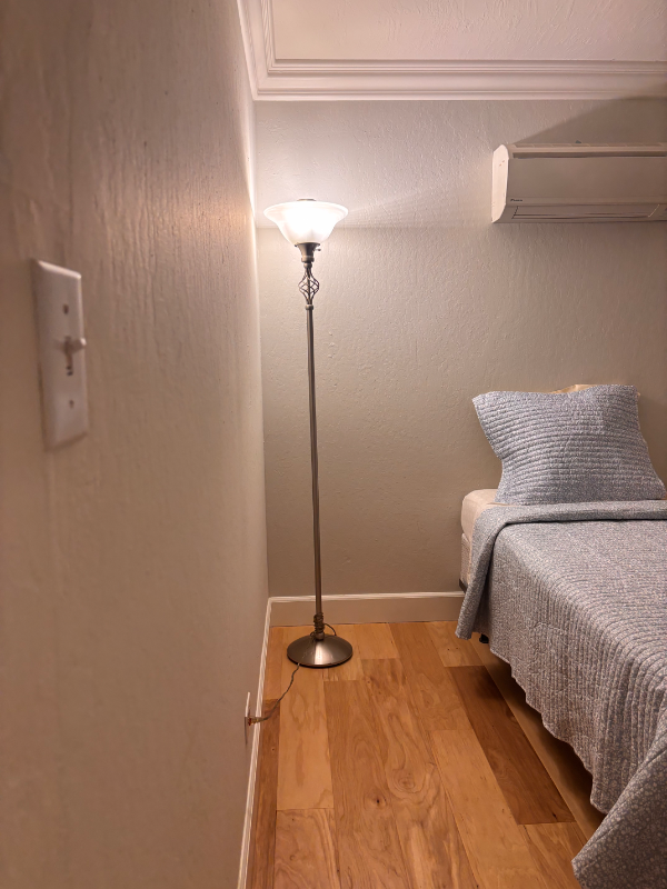 701 N Rengstorff Ave #19 - Photo 5 of 18