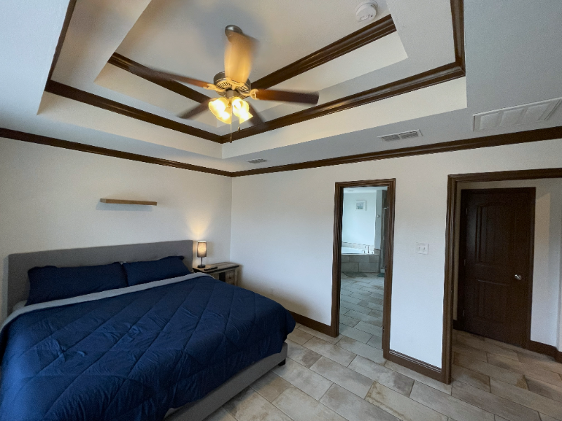 3002 Oakley - Photo 3 of 5