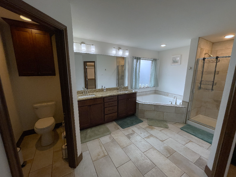 3002 Oakley - Photo 4 of 5