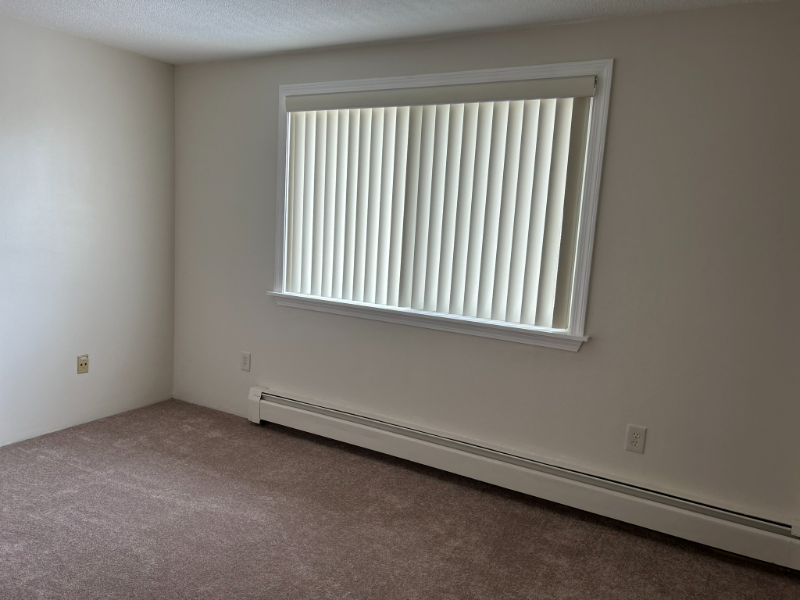 1 Lancelot Ct #1-18 - Photo 6 of 15