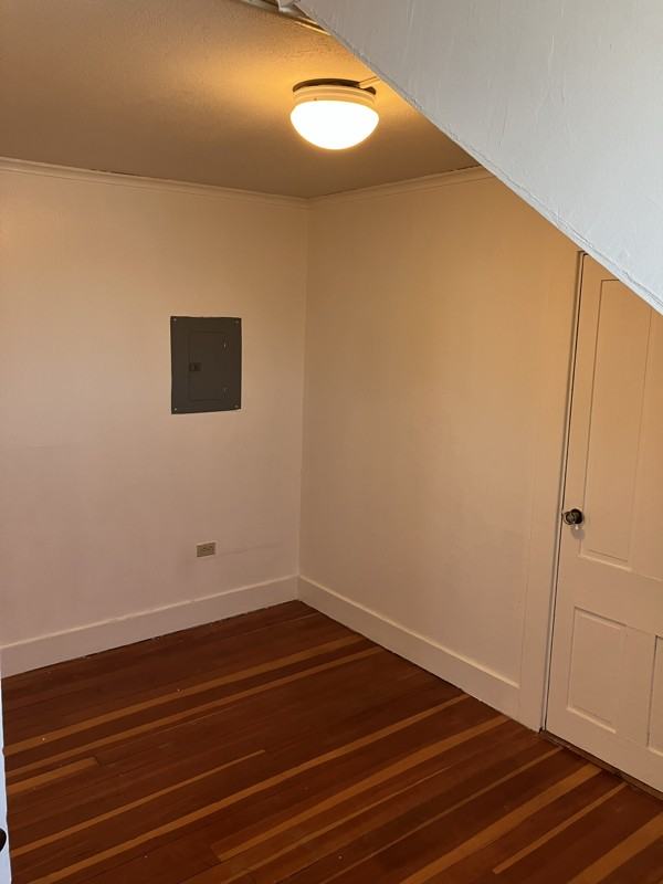 18 Center St #4 - Photo 5 of 5