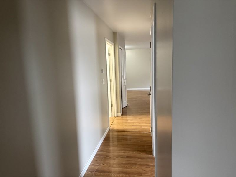 206 S Springfield St - Photo 2 of 8