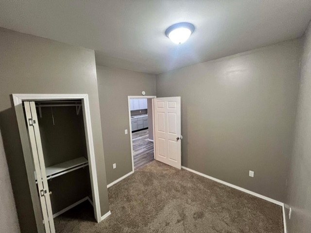 550 111/113 S Sr - Photo 5 of 7