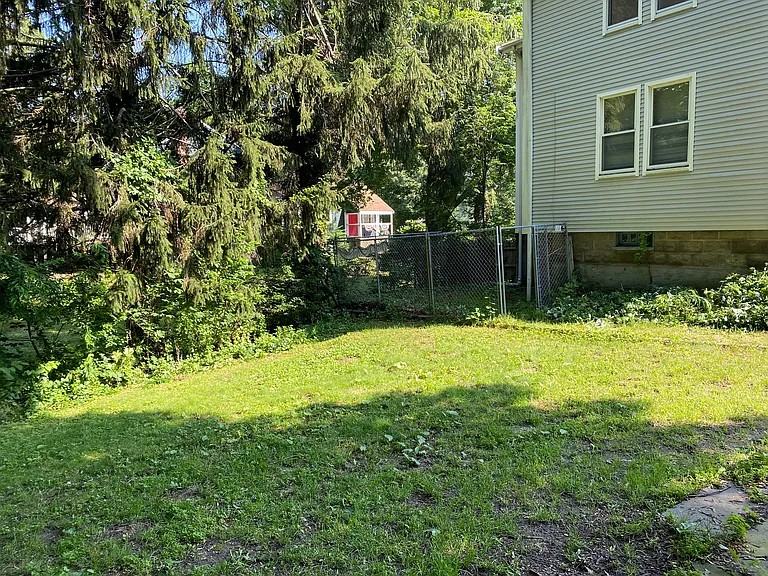 30 Braunecker Rd #2ndFL - Photo 2 of 14