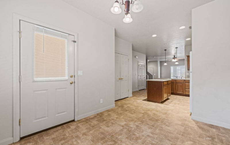 767 Moss Dr - Photo 7 of 18