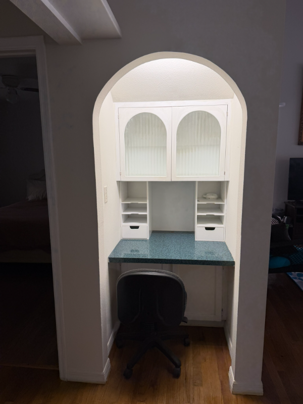 404 15th St - Photo 3 of 18