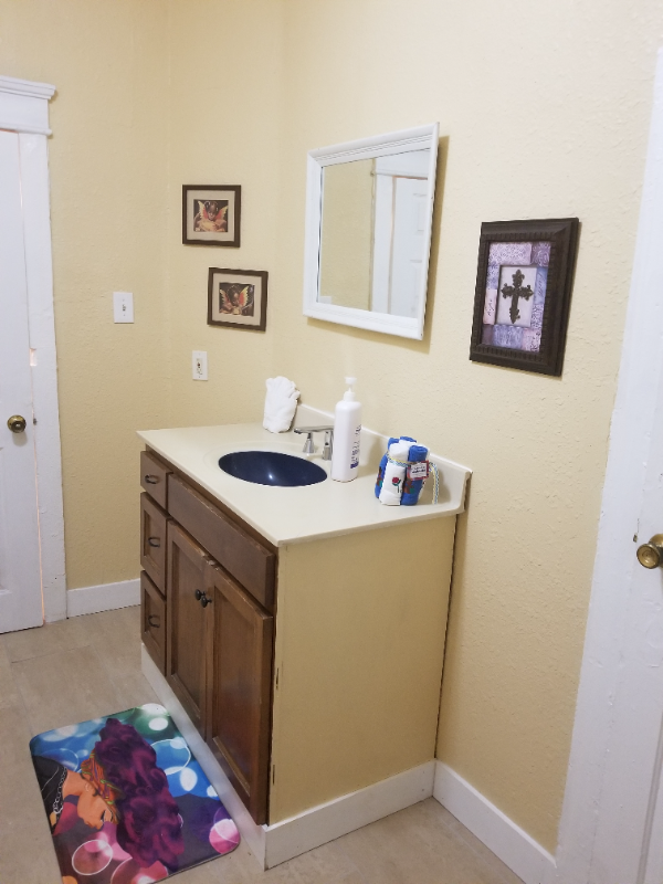 3311 E 19th St - Photo 6 of 17