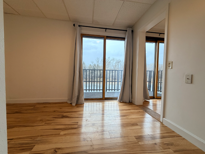 1011 River Dr #205C - Photo 3 of 10