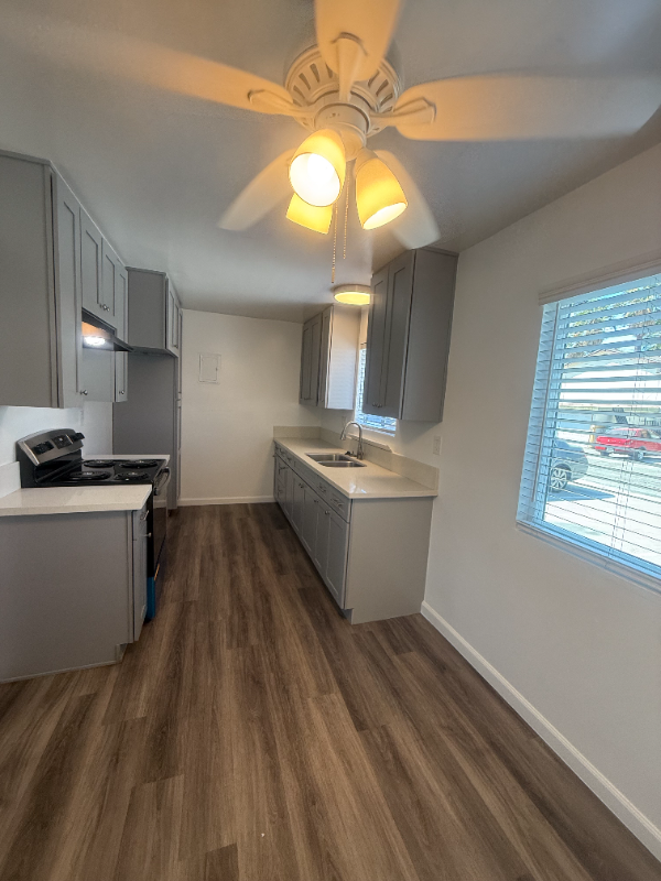 3109 Abbott St #3 - Photo 3 of 13