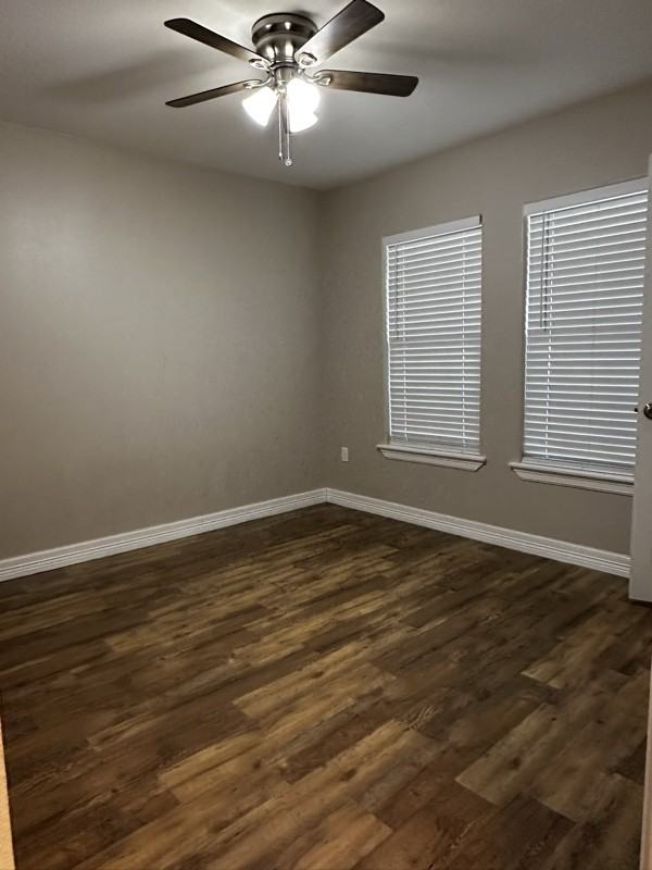 548 Dixon Dr - Photo 4 of 9