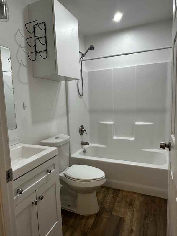 548 Dixon Dr - Photo 5 of 9