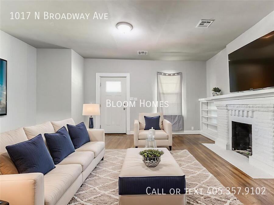 1017 N Broadway Ave - Photo 6 of 24