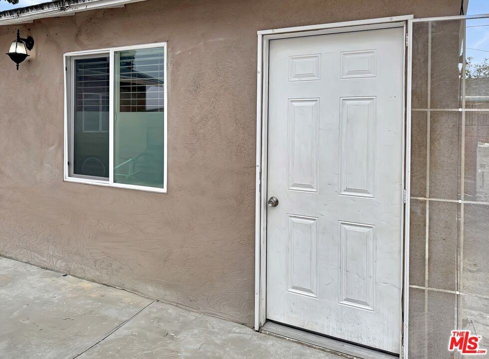 6206 Home Ave #6206 - Photo 5 of 7