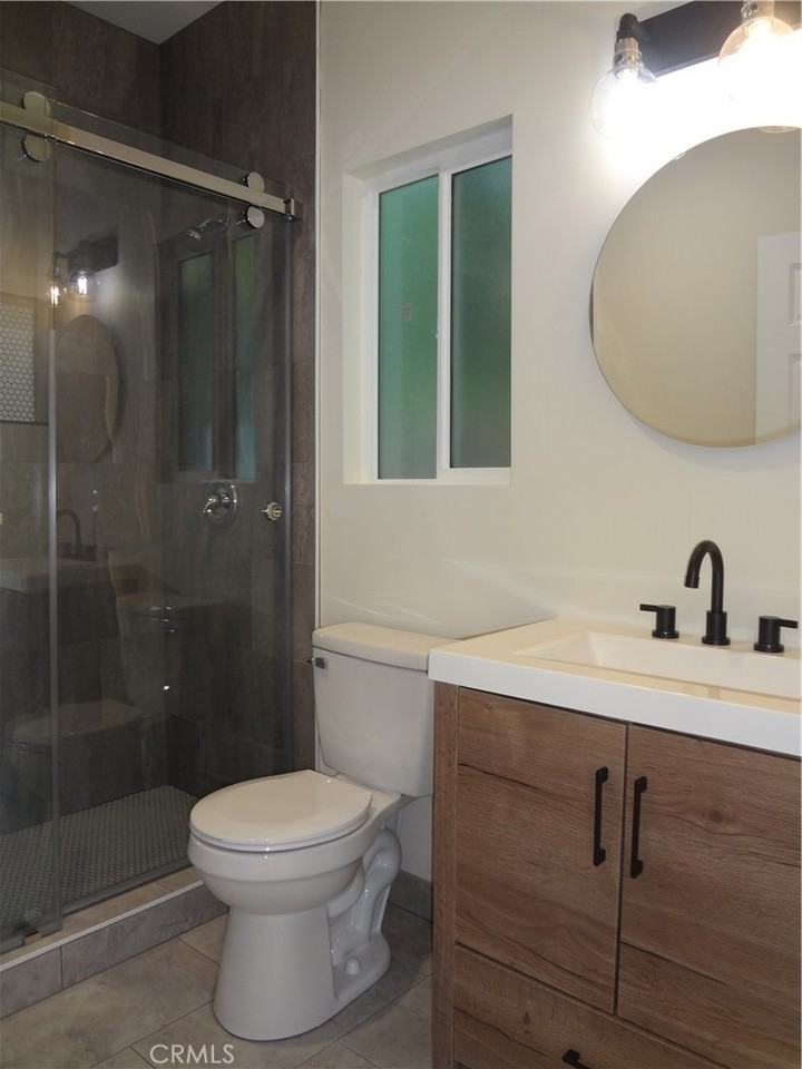 1717 2nd St #1717 - Photo 3 of 18