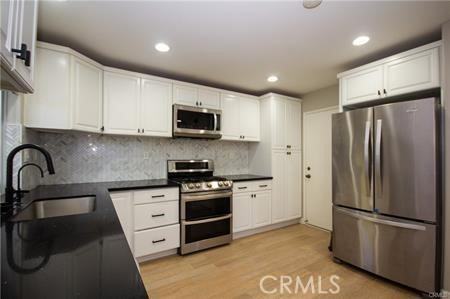 16401 Visions Dr #16401 - Photo 5 of 40