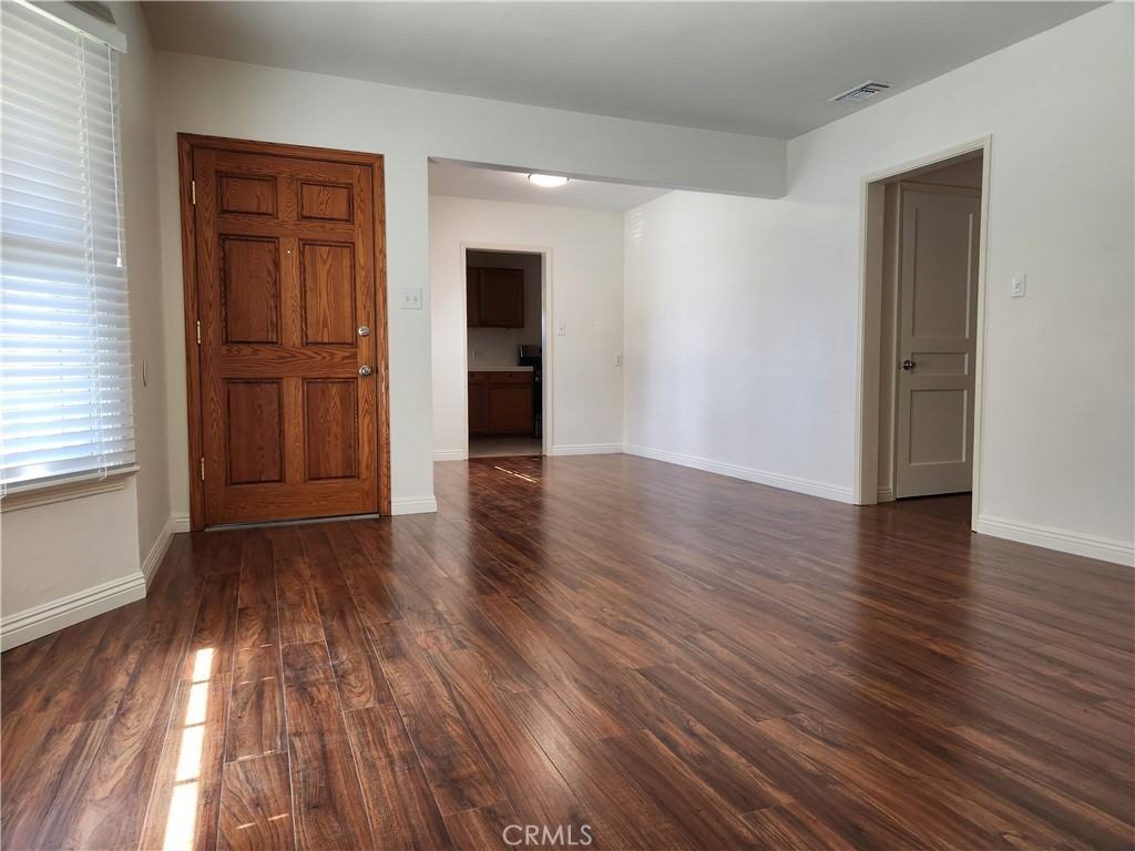 3721 W Victory Blvd #3721 - Photo 2 of 10