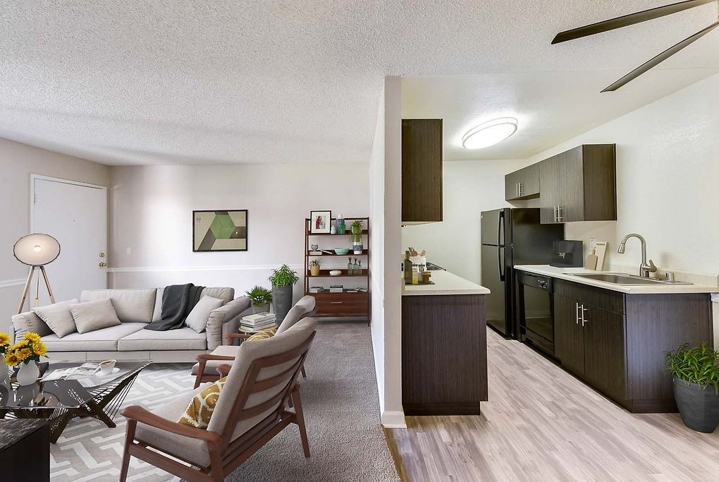 Briarwood at Central Park - Photo 6 of 28