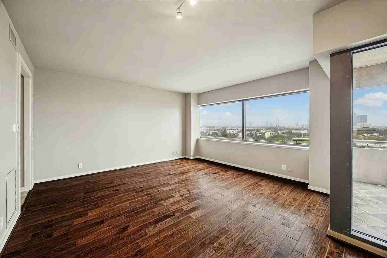 5000 Montrose Boulevard, Unit 10B - Photo 3 of 18