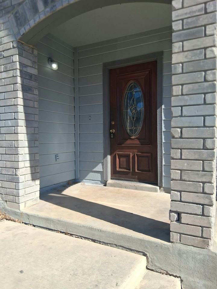 874 Fillmore Drive - Photo 3 of 42