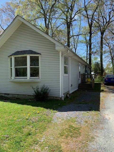 5712 N Shore Pkwy #1A - Photo 3 of 17