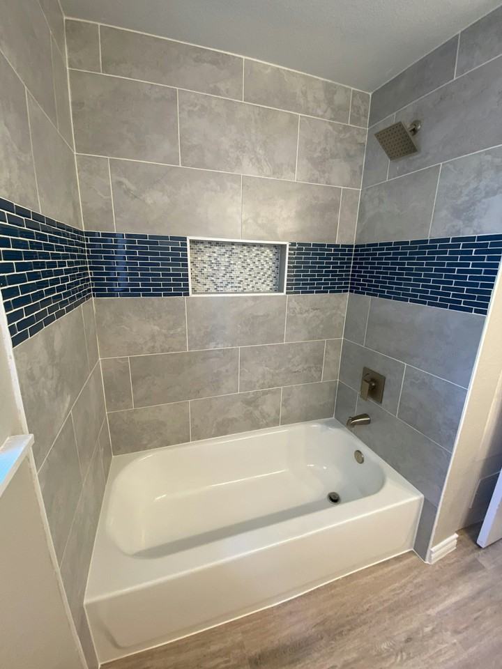 200 East Freeman Street - Photo 2 of 19