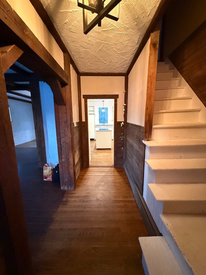 75 Pine St #NA - Photo 4 of 39