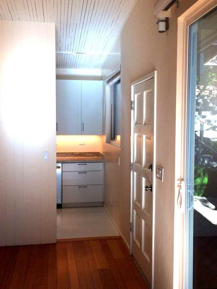 626 Main St #A - Photo 5 of 33