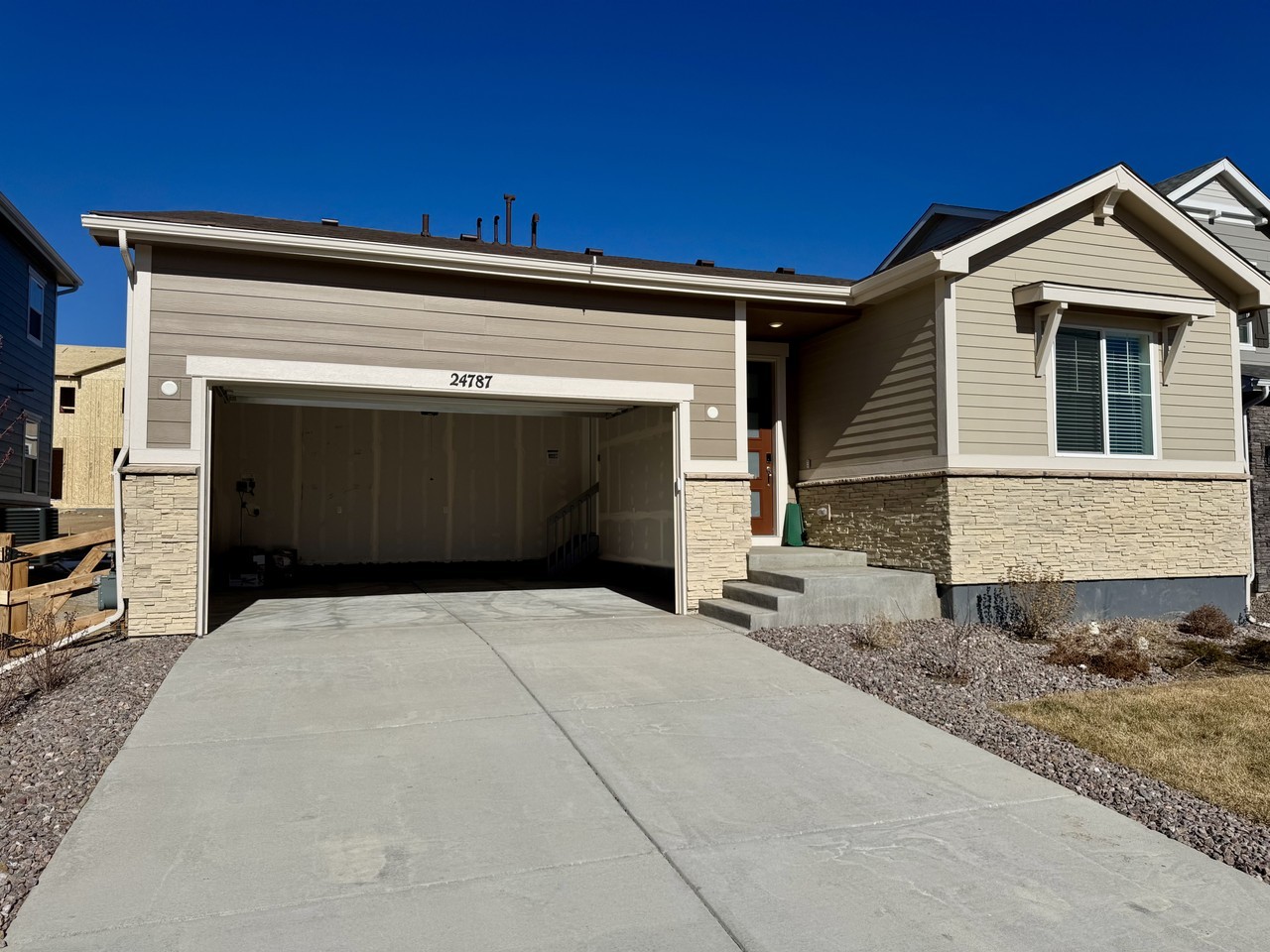 24787 E 40th Ave #NA - Photo 2 of 19