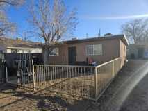 408 Texas St Ne #A - Photo 1 of 1