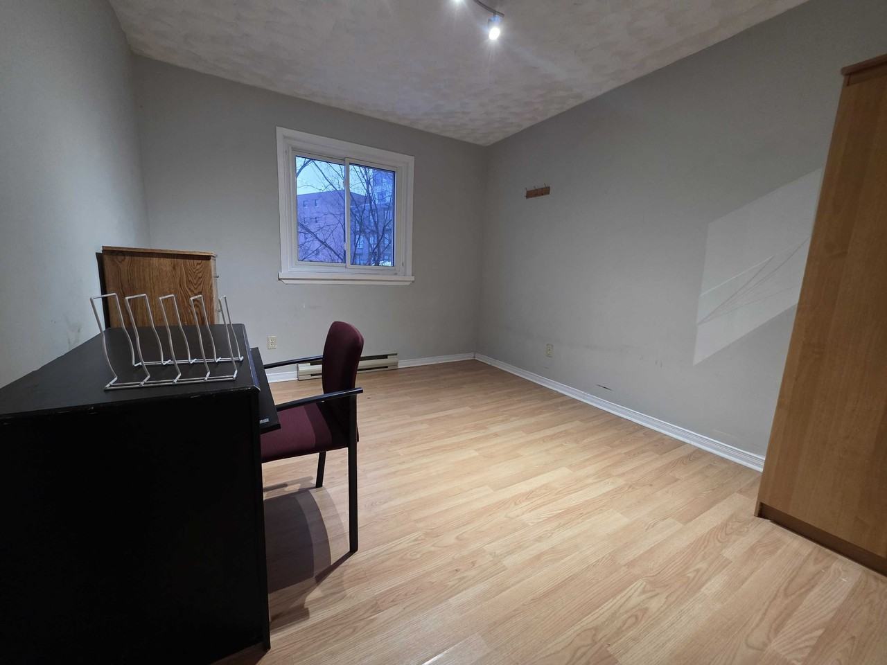 31 Chatham St #B2 - Photo 5 of 13