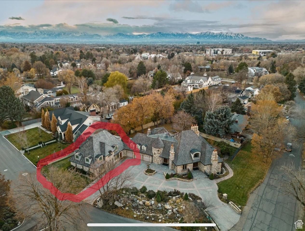 4900 S Marilyn Dr #NA - Photo 3 of 32