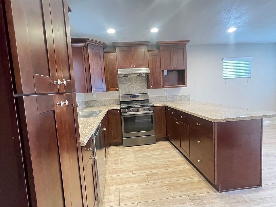 5794 Burnham Ave #NA - Photo 3 of 8