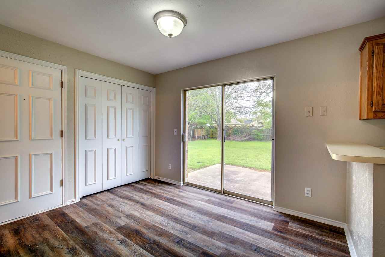 2003 Hackberry Cir #2003 - Photo 7 of 50