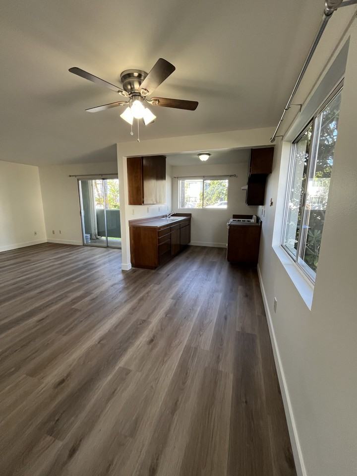 5330 Driftwood St #5 - Photo 2 of 15